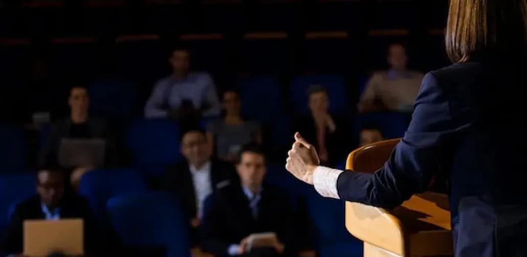 Effective communication hallmark of definitive leadership