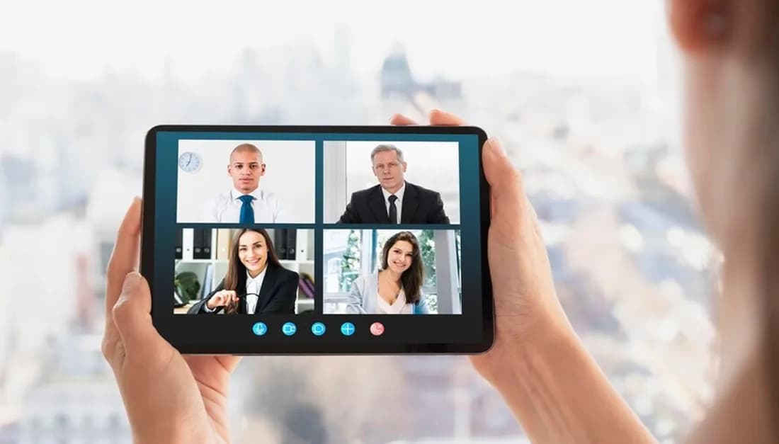 Connecting employees on a platform with a new internal communications strategy